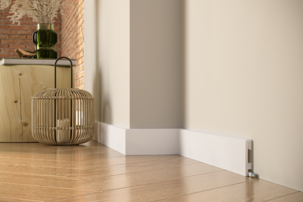 põrandaliist pf080 (ral9003) liistupood, liistud, põrandaliistud, kulumiskindlad liistud, tugevad liistud, parimad liistud